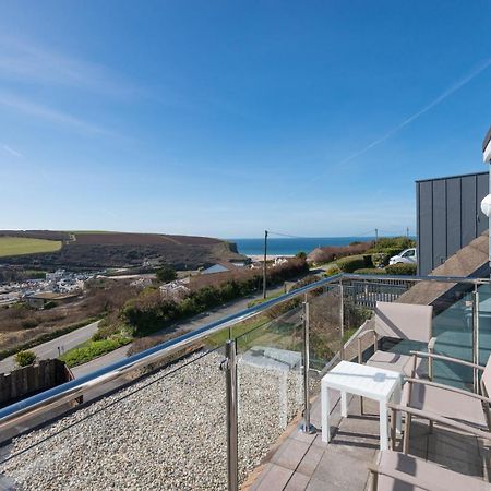 Mawgan Porth Apartments Exterior photo